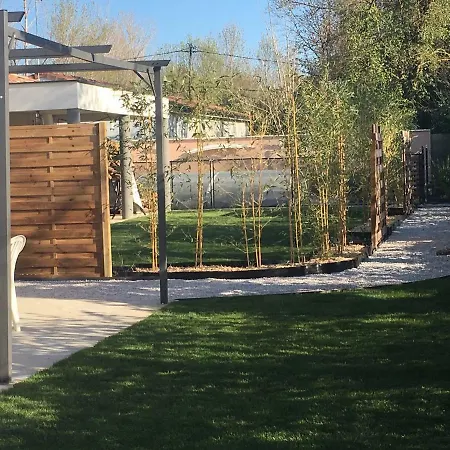 Le Gite Du Golf Montauban Exterior photo